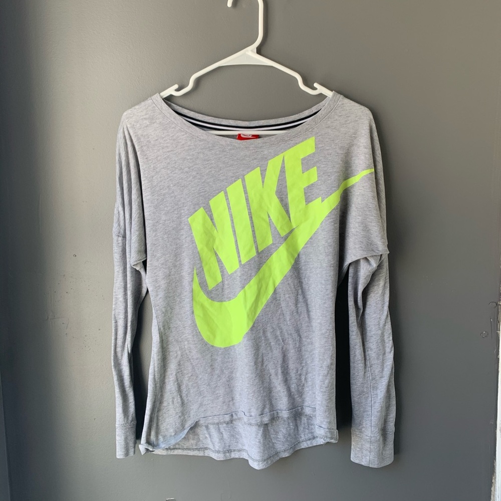 Nike long sleeve shirt